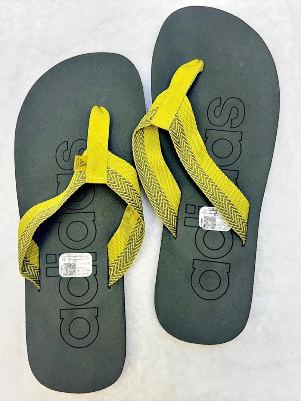 Adidas Mistico M Men’s Thong Flip Flop Sandal sz US 7 NWOT